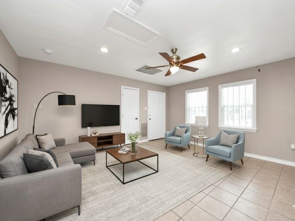 5202 Pensdale Street, Houston TX 77033