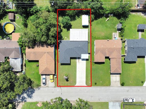 5202 Pensdale Street, Houston TX 77033