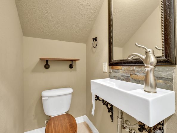 1162 Hempstead Villa Lane, Houston TX 77008