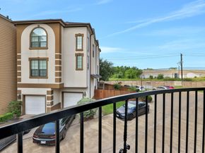 1162 Hempstead Villa Lane, Houston TX 77008