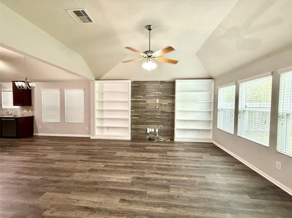 10646 Chestnut Path Way, Tomball TX 77375