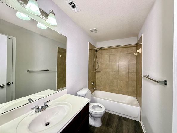 10646 Chestnut Path Way, Tomball TX 77375