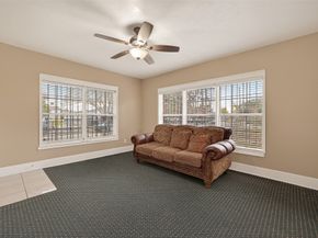 6807 Avenue E, Houston TX 77011