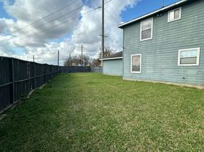 8404 Leander Street, Houston TX 77012