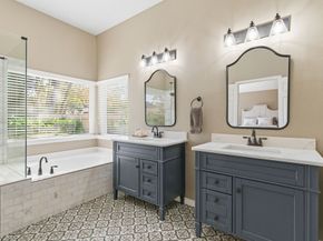 2202 Stoneycreek Park Court, Conroe TX 77385