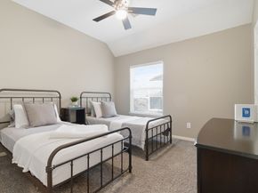 2202 Stoneycreek Park Court, Conroe TX 77385