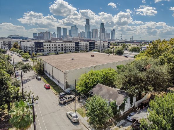 1517 Chapman Street, Houston TX 77009