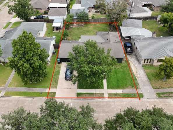 6034 Birchmont Drive, Houston TX 77092