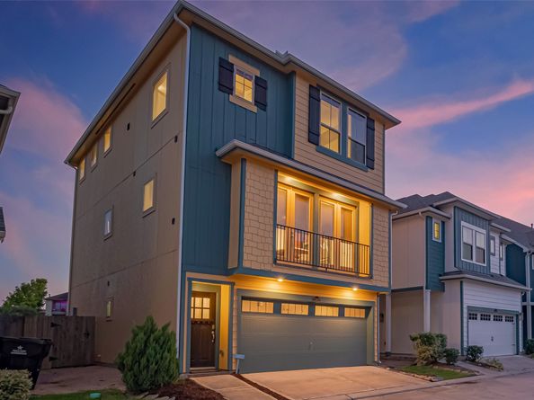 11922 Briarwood Hill Way, Houston TX 77051