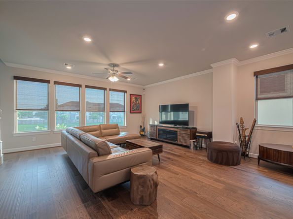 11922 Briarwood Hill Way, Houston TX 77051