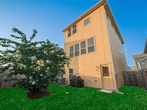 11922 Briarwood Hill Way, Houston TX 77051