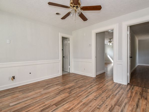 14938 Mesita Drive, Houston TX 77083