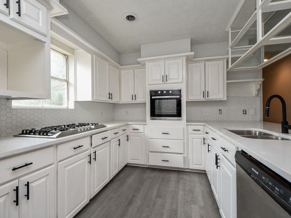 14938 Mesita Drive, Houston TX 77083