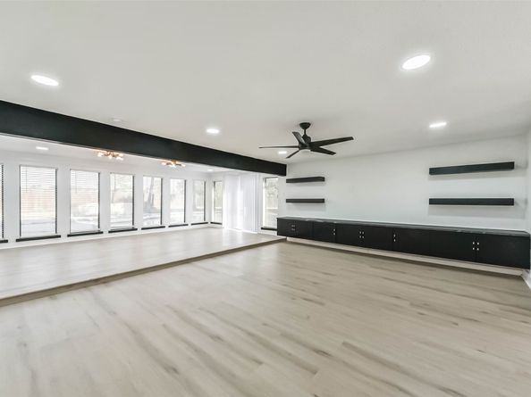 6918 Bent Branch Drive, Houston TX 77088