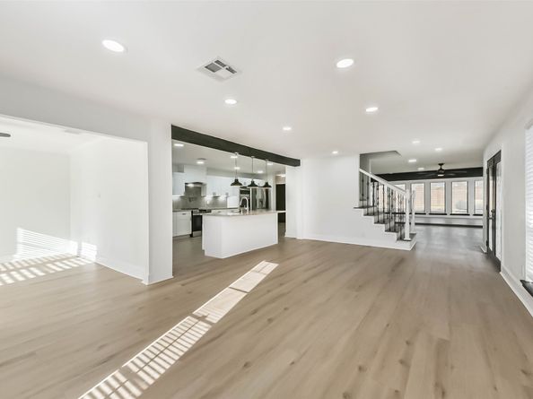 6918 Bent Branch Drive, Houston TX 77088