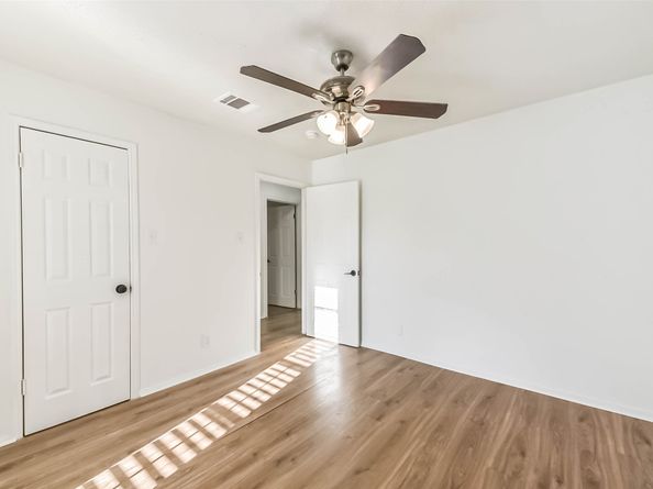 6918 Bent Branch Drive, Houston TX 77088