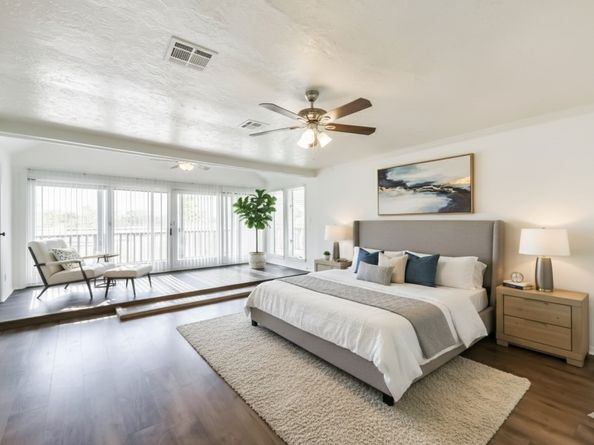 6918 Bent Branch Drive, Houston TX 77088