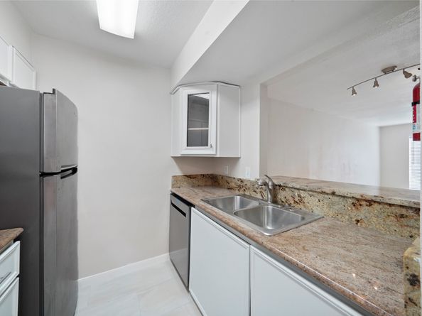 17210 Imperial Valley Drive 2, Houston TX 77060