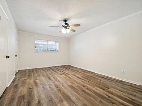 11540 Chimney Rock Road 128, Houston TX 77035