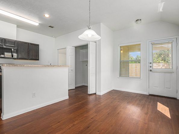 1130 Watson Crossing Way, Houston TX 77067