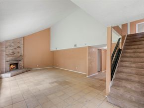 4027 Brookhead Trail, Houston TX 77066
