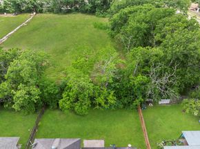 4027 Brookhead Trail, Houston TX 77066