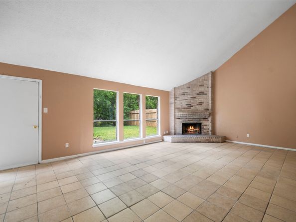 4027 Brookhead Trail, Houston TX 77066