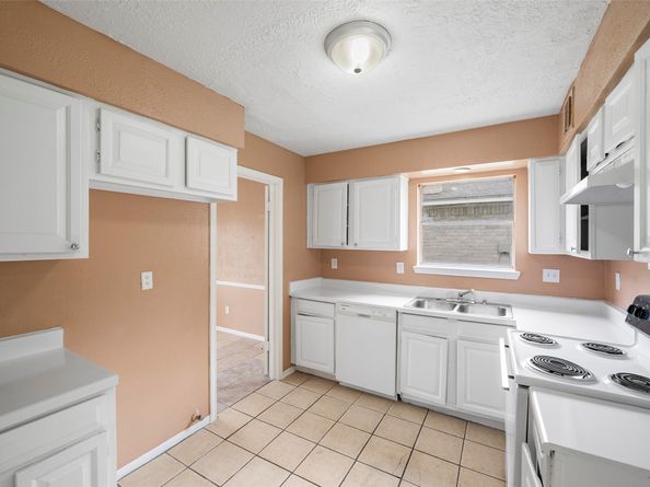 4027 Brookhead Trail, Houston TX 77066