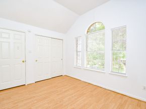 9338 Corner Oak Lane, Houston TX 77036