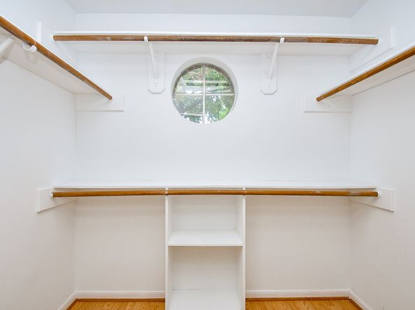 9338 Corner Oak Lane, Houston TX 77036