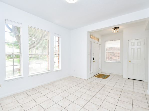 9338 Corner Oak Lane, Houston TX 77036