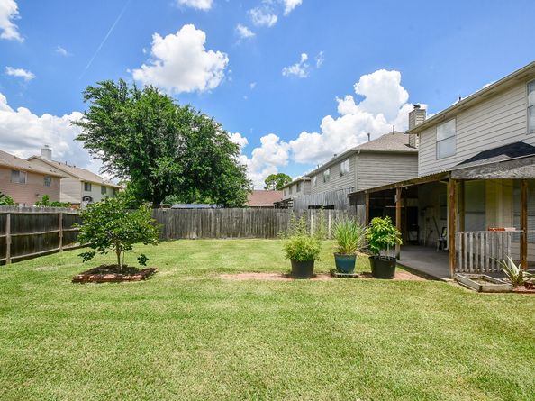 9338 Corner Oak Lane, Houston TX 77036