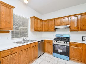 9338 Corner Oak Lane, Houston TX 77036