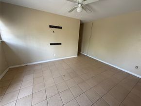 2407 Southmore Boulevard 3, Houston TX 77004