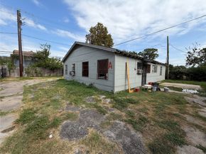 2407 Southmore Boulevard 3, Houston TX 77004