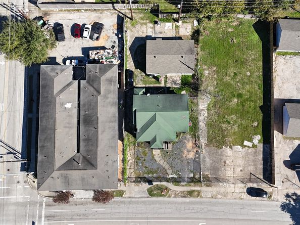 2407 Southmore Boulevard 3, Houston TX 77004