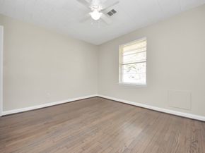 2215 Gardenia Drive, Houston TX 77018