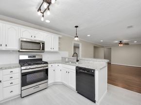 2215 Gardenia Drive, Houston TX 77018