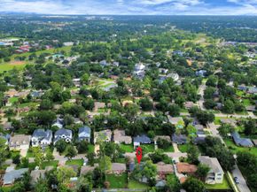 2215 Gardenia Drive, Houston TX 77018