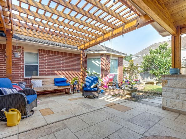 2913 Autumn Creek Drive, Friendswood TX 77546