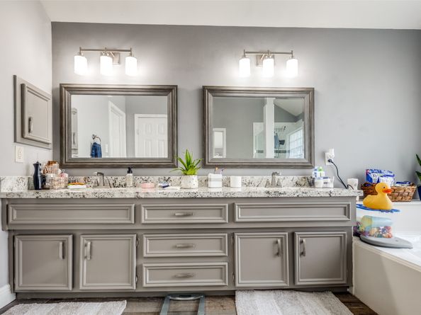 2913 Autumn Creek Drive, Friendswood TX 77546