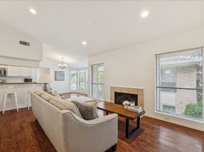 1881 Bering Drive 82, Houston TX 77057