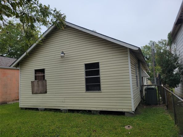 3410 Nagle Street, Houston TX 77004