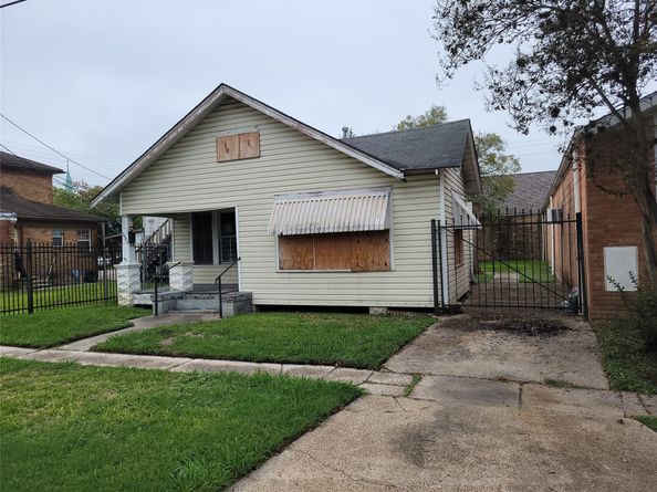 3410 Nagle Street, Houston TX 77004