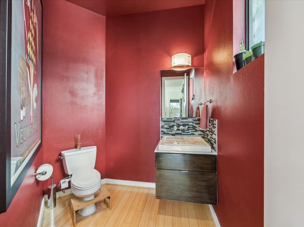 5609 Kansas Street C, Houston TX 77007