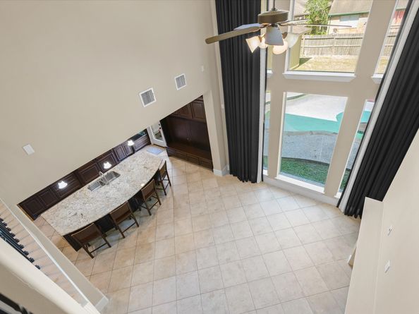 15811 Crestbrook Drive, Houston TX 77059