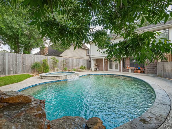 2307 Country Place Drive, Richmond TX 77406