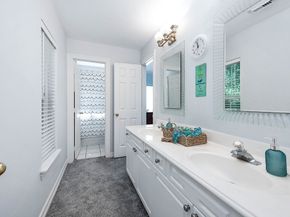 2111 S Pecan Trail Drive, Richmond TX 77406