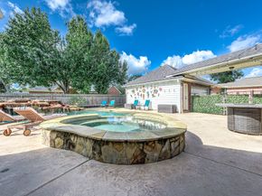 2111 S Pecan Trail Drive, Richmond TX 77406