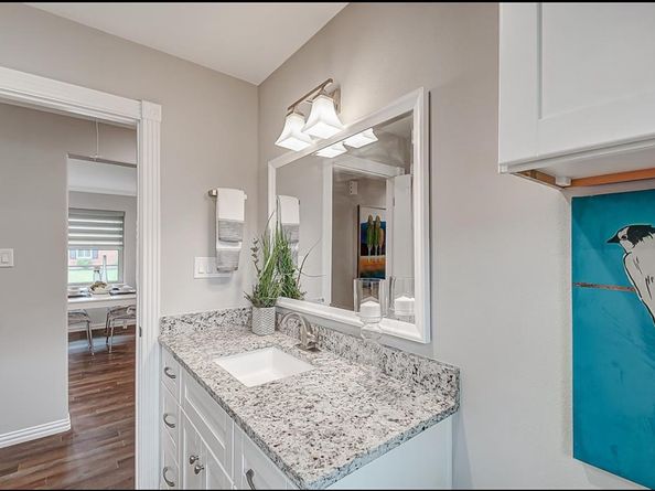 1003 E 14th Street, Houston TX 77009